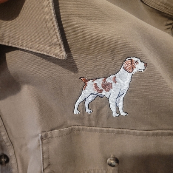 Cabela’s Tan Bird Dog Embroidered Short Sleeve Button Down Shir… - Picture 2 of 5